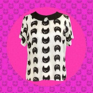 Lily White Black & White Cat Print Peter Pan Collar Short Sleeve Top Size M